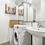 Charming Beachside In Barceloneta
