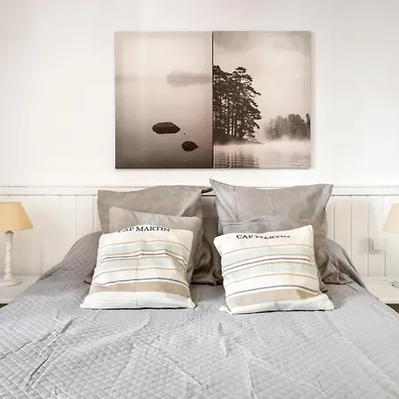 Charming Beachside In Barceloneta * Barcelona
